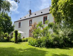 Holiday accommodation in Limousin near Parsac