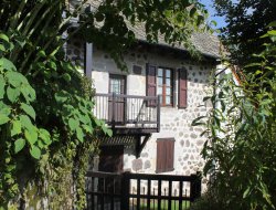 Holiday cottages near Vic sur Cere in Auvergne