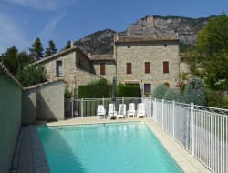 Holiday homes with swimming pool in Rhone Alps near Francillon sur Roubion