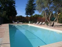 Location vacances avec piscine dans le Gard.