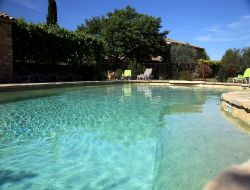 Gites avec piscines a louer dans le Vaucluse.