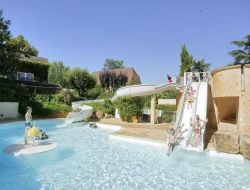 camping et mobilhome a louer près de Sarlat, Domme en Dordogne.