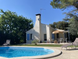 Location avec piscine privée dans le Gard.