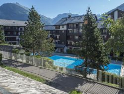 Gite avec piscine a louer à Bourg Saint Maurice en Savoie.