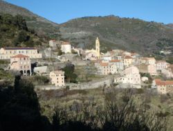 Gite a louer dans la montagne Corse.