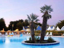 camping en bord de plage dans le Finistere