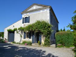 Grand gîte de caractère dans le Gard.