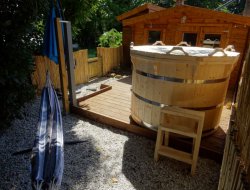 Ecological holiday rental near Bordeaux in France. near Romagne