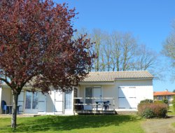 Village de gites, piscine chauffée en Vendée.
