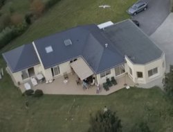 Location vacances avec piscine chauffée dans le Finistère.