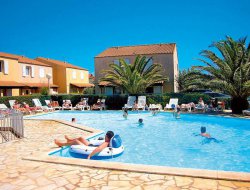 Location vacances avec piscine chauffée dans l'Hérault.
