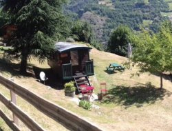 Séjour insolites en roulotte dans les Pyrénées