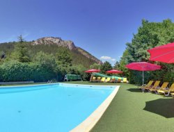 mobilhomes avec piscine chauffée dans les Hautes Alpes  