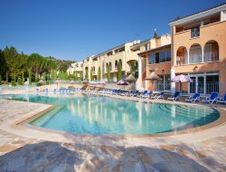 Locations avec piscine chauffée en Haute Provence
