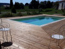 Gîte avec piscine à louer dans le Gard