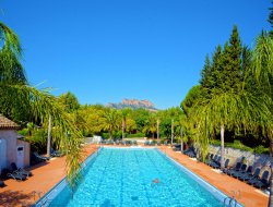 Holiday rentals with pool on the French Riviera. near Boulouris sur mer