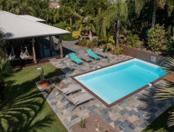Holiday accommodation with pool in Guadeloupe. near Sainte Anne