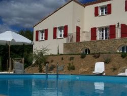Gite*** avec piscine en Vendée