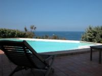 Location de vacances avec piscine en Corse.