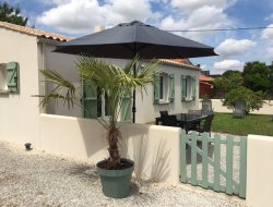 Self-catering cottage close to Rochefort and La Rochelle near Saint Hippolyte