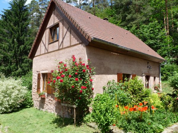 La fermette gite independant 4 personnes en grs rose