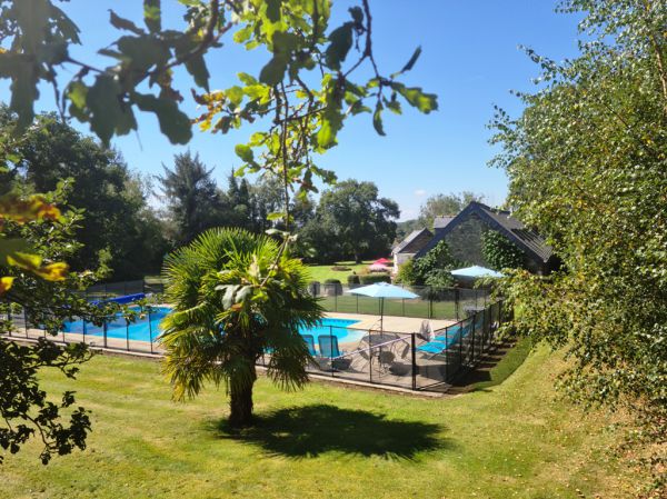 Kermarch Farmhouse Gite De Grande Capacite A Saint Nicolas Du Pelem Cotes D Armor