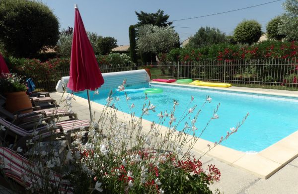 Nos deux g�tes qui partagent la m�me piscine 