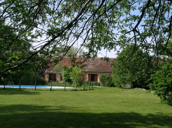 Le parc ct sud de la maison d'htes