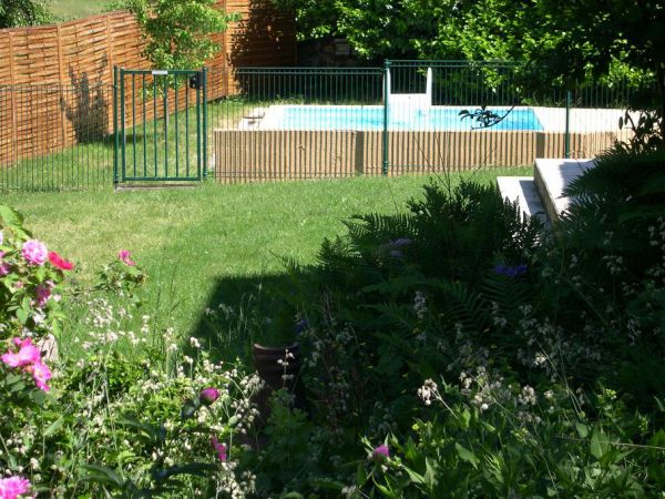 Piscine s�curis�e