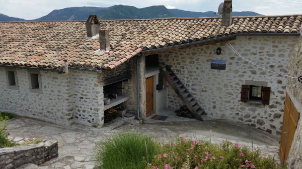 Entre logement - barbecue