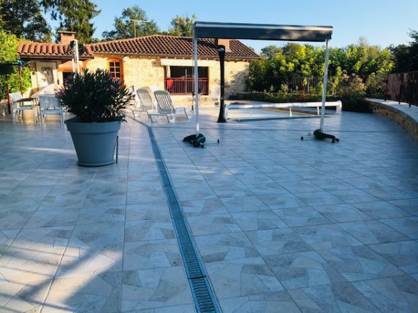 Arrive au gte terrasse piscine prive