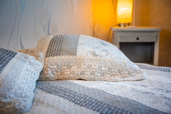 Chambre table de nuit