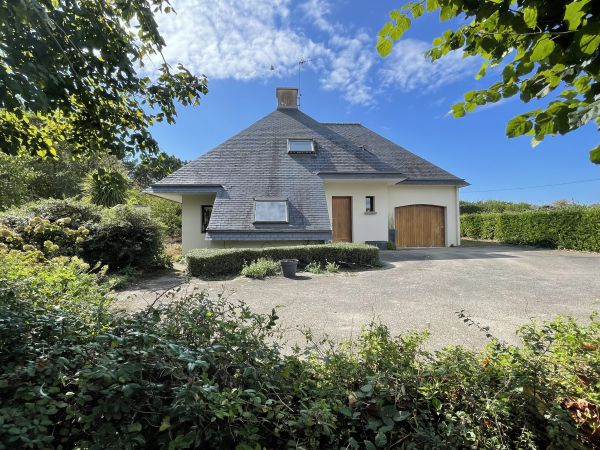 La maison de vacances et son parking privatif