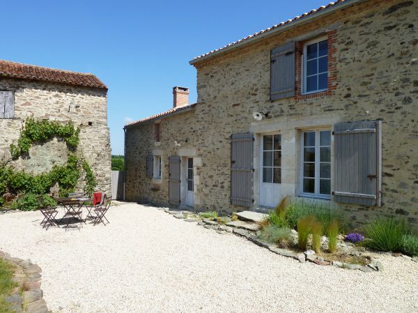 La mtairie de fond-guibert en vende