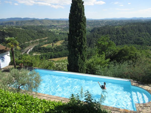 Piscine rserve au gte