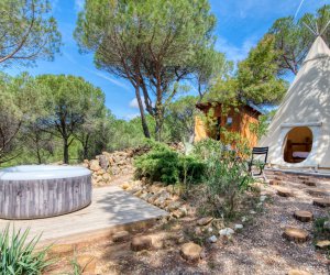 Bizanet - Aude tipis ou yourtes en Languedoc Roussillon