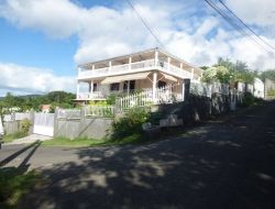 Seaside holiday accommodation in Guadeloupe near Petit Bourg