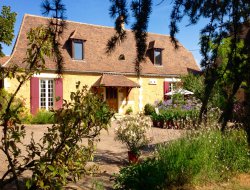 Holiday rental in Dordogne, Aquitaine. near Sainte Foy de Longas