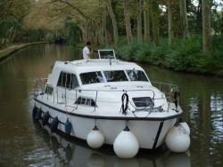 Hire of boats in France near Mazeres