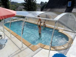 Holiday home with pool in the Lot near Couzou
