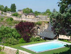 Location 2-4 personnes  26 km* de Conques
