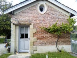 Location 2-4 personnes  18 km* de Carignan de Bordeaux