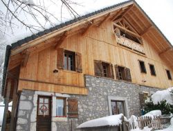 Logement 6-8 personnes  6 km* de La Balme de Thuy