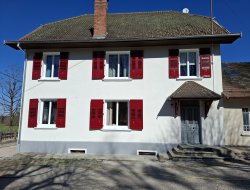 Logement 9-15 personnes  11 km* de Saint Laurent en Grandvaux