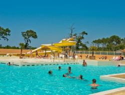 Seaside holiday accommodation in Aquitaine