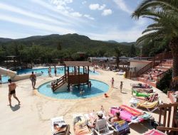 Holiday accommodation on camping in Languedoc near Saint Cyprien Plage