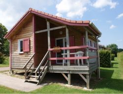 Holiday accommodation on a camping in Burgundy near Dun les Places