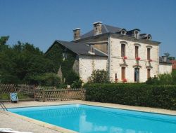 Location vacances 2 et 4 personnes  24 km* de Mons