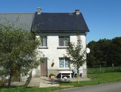 Holiday home in Auvergne near Perpezat