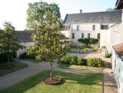 Chambres d'htes de charme dans le Maine et Loire  29 km* de Saint Chartres